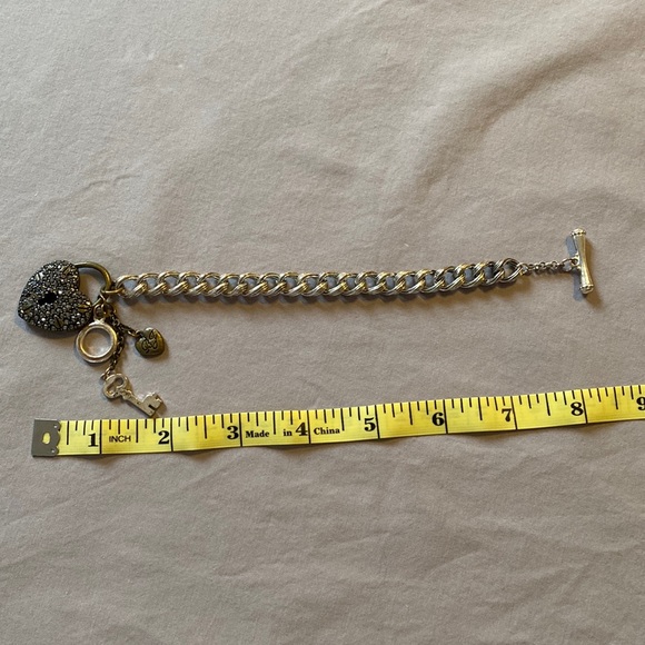 Vintage Betsey Johnson Charm Bracelet - Picture 4 of 4